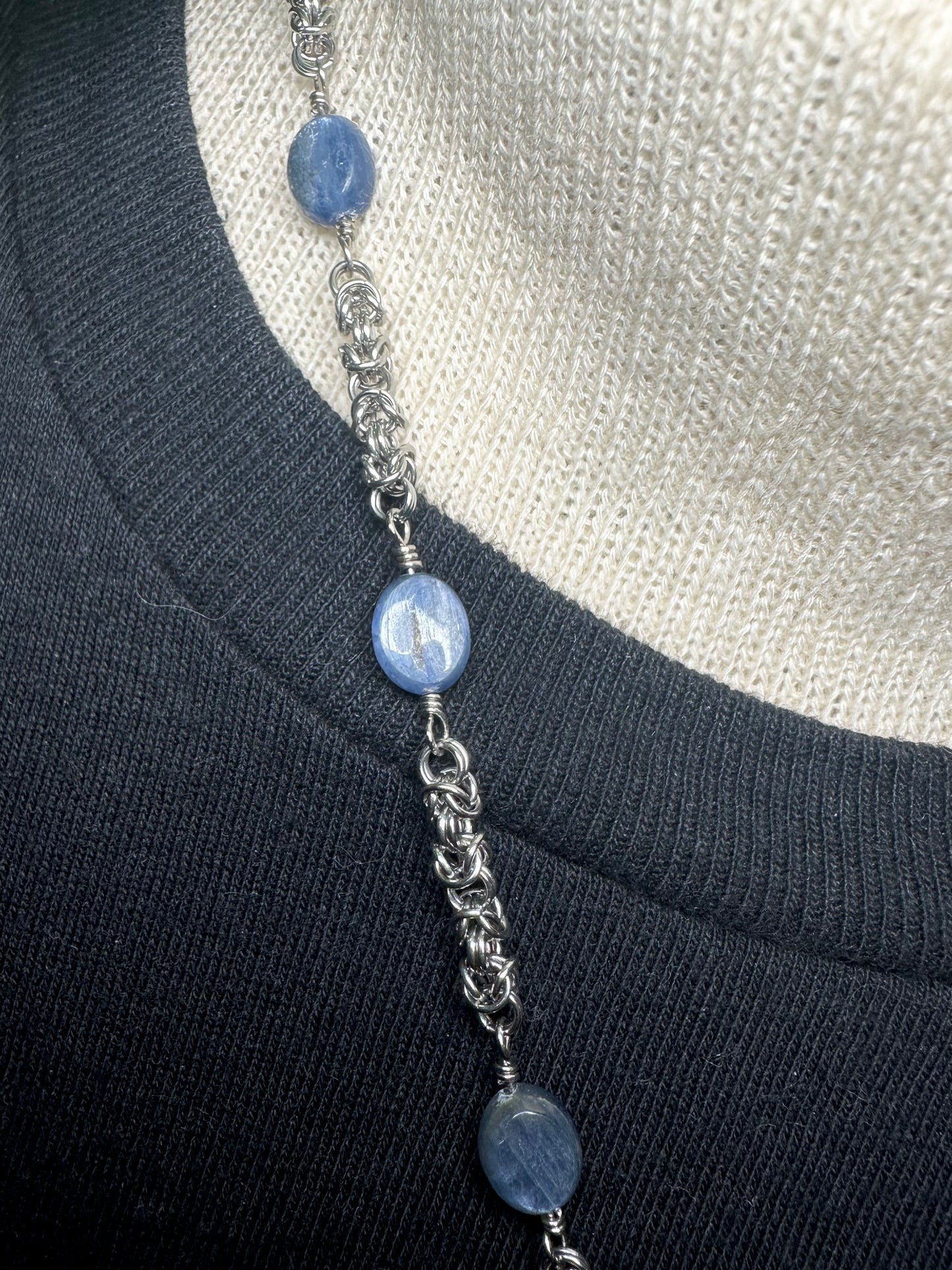 Micro Kyanite Chain w/ Mjolnir