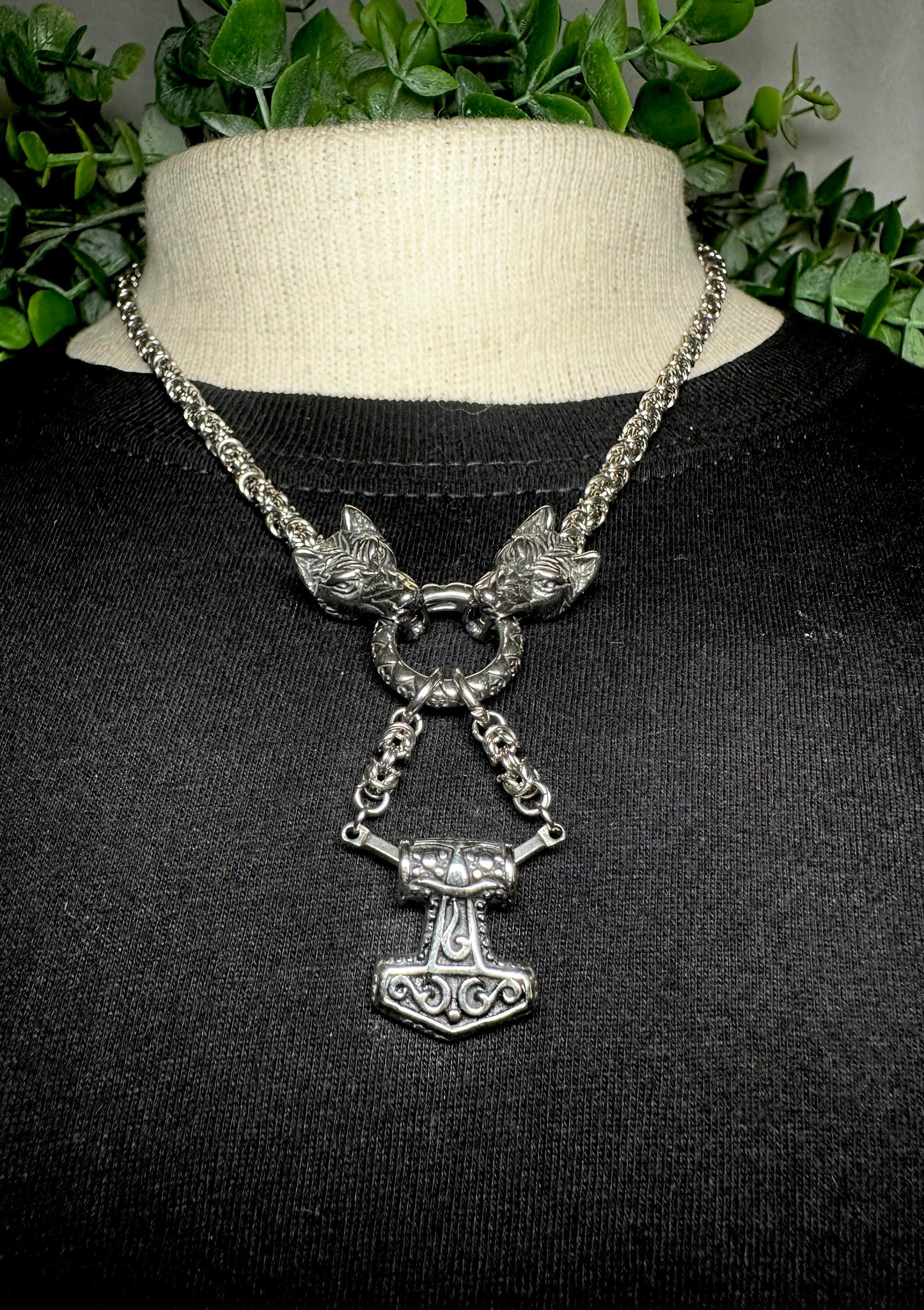 Micro Chain With Small Mjolnir