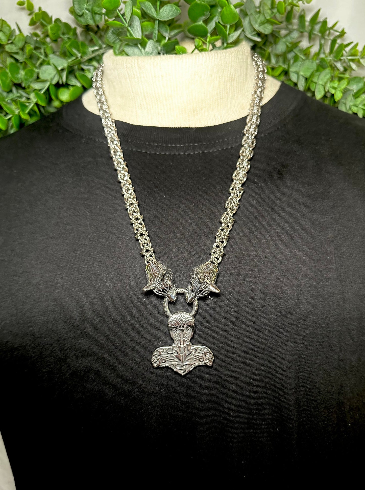 Chain With Mjolnir Pendant