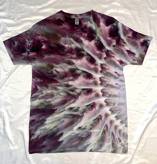 Incline Twist T-Shirt