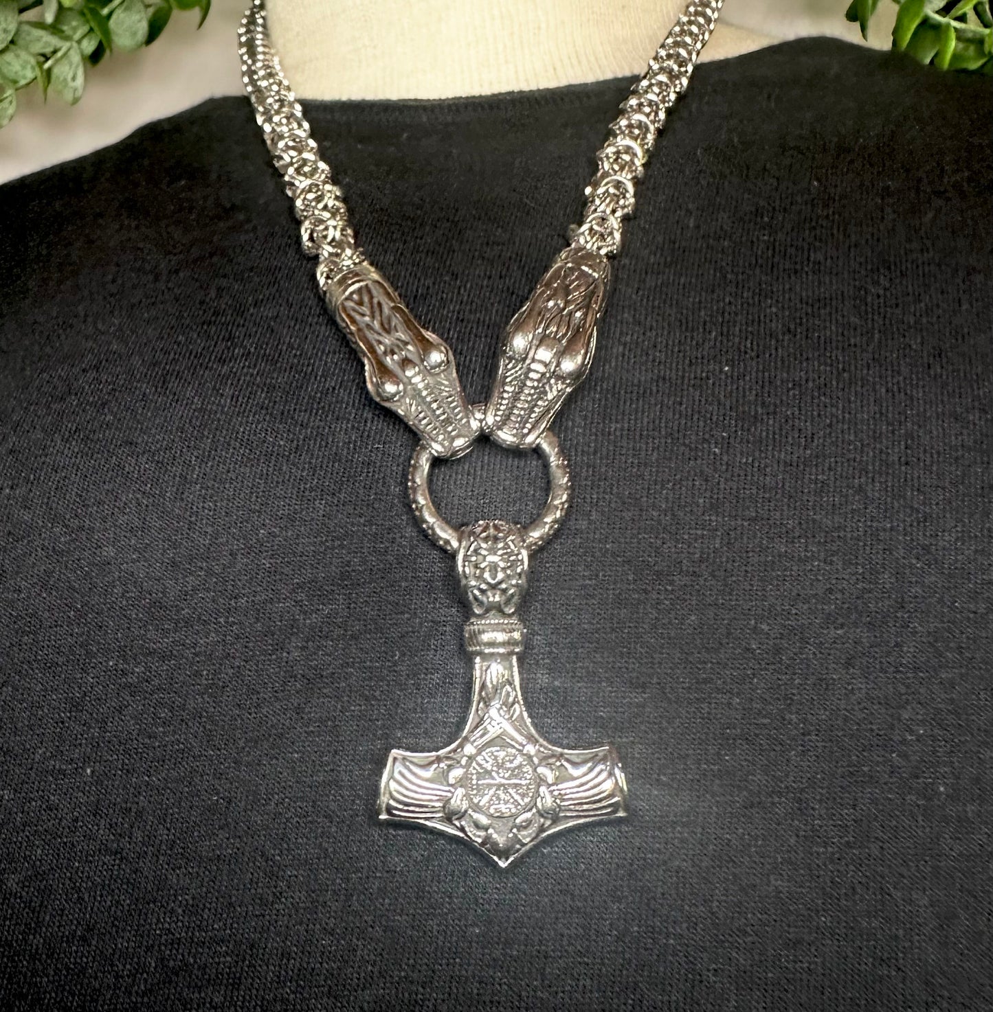 Dragon Chain w/ Vegvisir Mjolnir Pendant