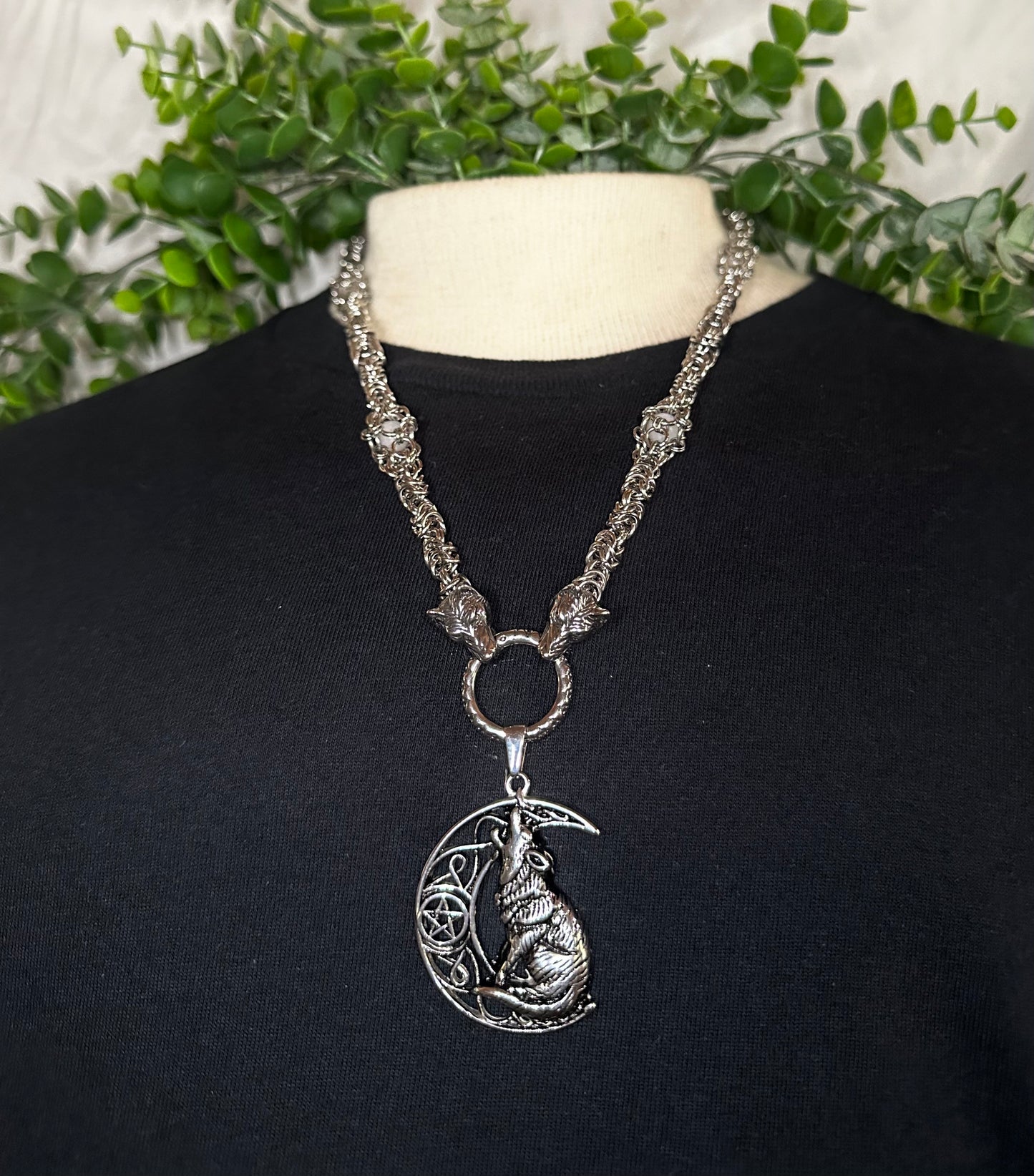Moonstone Cage Chain w/ Wold Moon Pendant