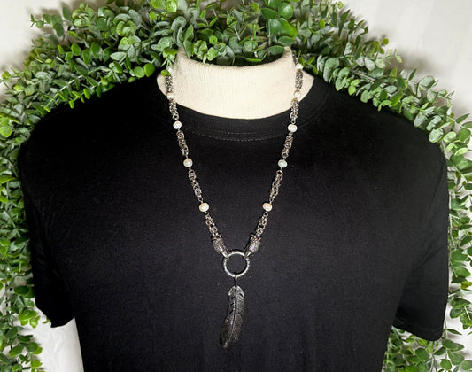 Chain With Feather Pendant